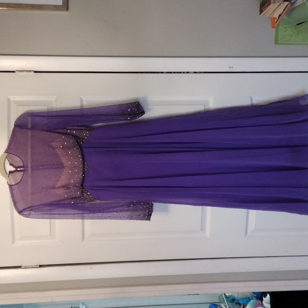 Victoria Royal Limited vintage gown purple beaded XS Palm Royale disco 1970s vin